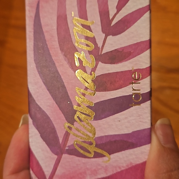 Makeup - Picture 7 of 8